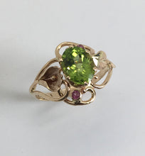 Load image into Gallery viewer, Peridot Ring with Pink Sapphires