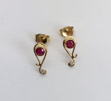 Load image into Gallery viewer, Ruby Paisley Earrings
