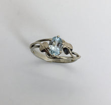 Load image into Gallery viewer, Aquamarine Double Wave with Leaves Ring