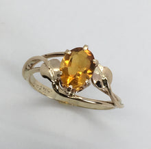 Load image into Gallery viewer, Citrine Double Wave Ring with Leaves
