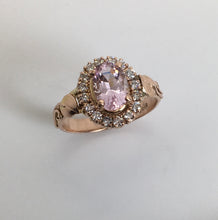 Load image into Gallery viewer, Morganite Halo Ring