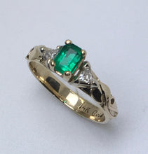 Load image into Gallery viewer, Emerald Cut Emerald with Trillaint Diamonds Ring