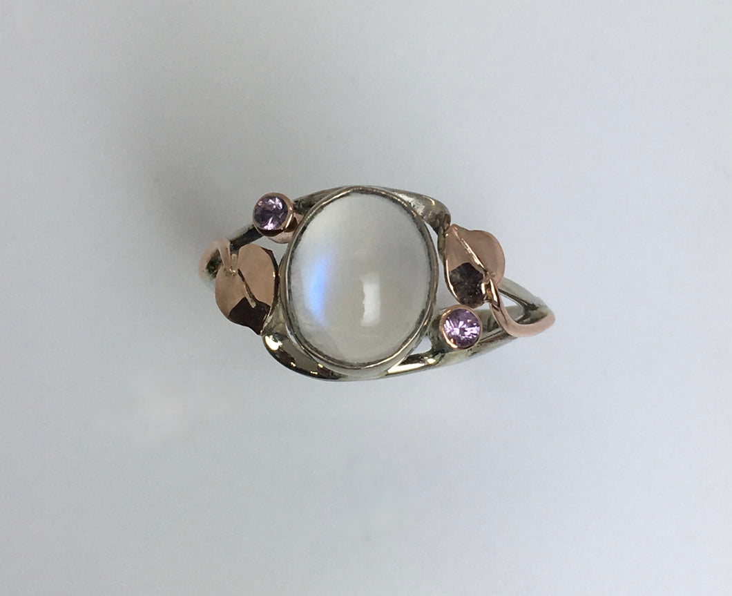 mesmerizing oval Moonstone, pink sapphires rose & white gold ring