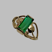 Load image into Gallery viewer, bright clear emerald green Tourmaline in a 14K yellow gold ring with Cole&#39;s Open Heart with Leaves design
