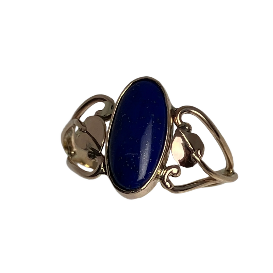 oval extra fine lapis in 14Kg ring, stary, leaves and hearts