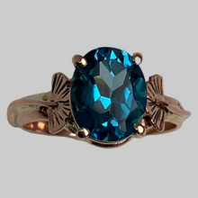 Load image into Gallery viewer, Blue Topaz (London Blue) Rose Gold Ring
