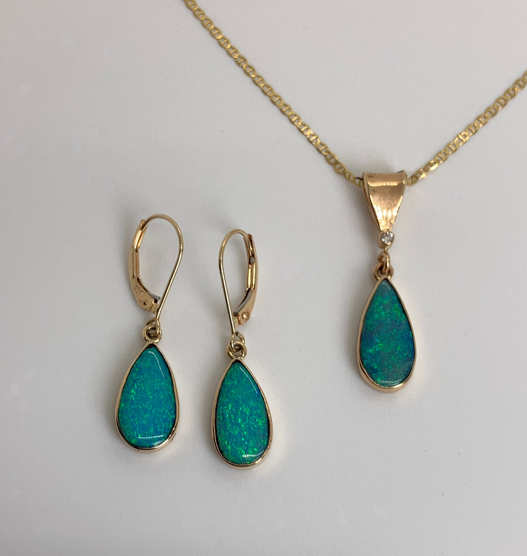 Opal Pear Set