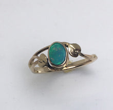 Load image into Gallery viewer, Opal Double Wave Ring with Ivy leaves
