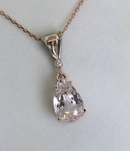 Load image into Gallery viewer, Morganite Mixed Gold Necklace
