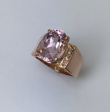 Load image into Gallery viewer, Morganite and Brown Diamonds Ring
