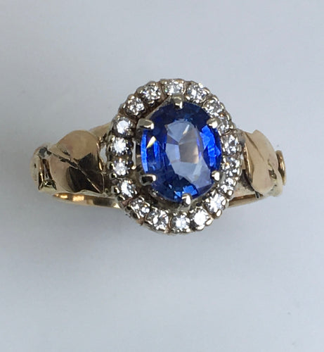 dazzling cornflower blue sapphire ring with diamond