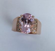 Load image into Gallery viewer, fem and proud large morganite 14K rose gold ring
