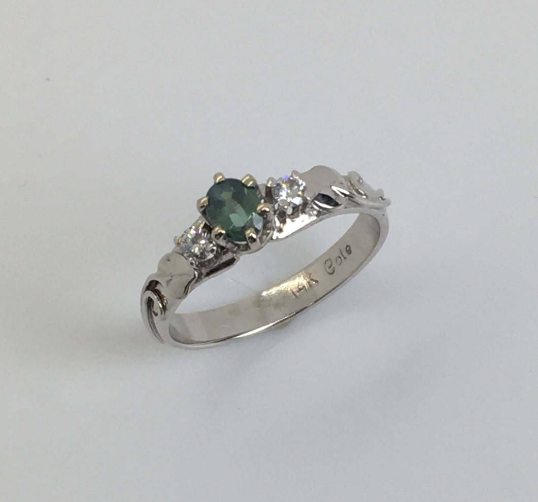 Facetted Alexandrite Ring in White Gold