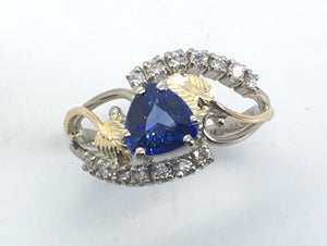 Sapphire and Diamonds Ring with Leaves